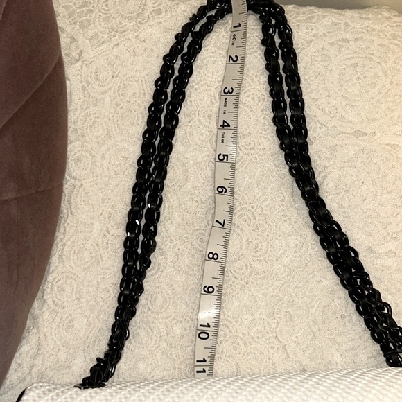 🎊HOST PICK🎉Stylish Karl Lagerfeld Paris Bag - Picture 17 of 17